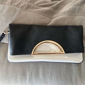 White House Black Market Clutch
